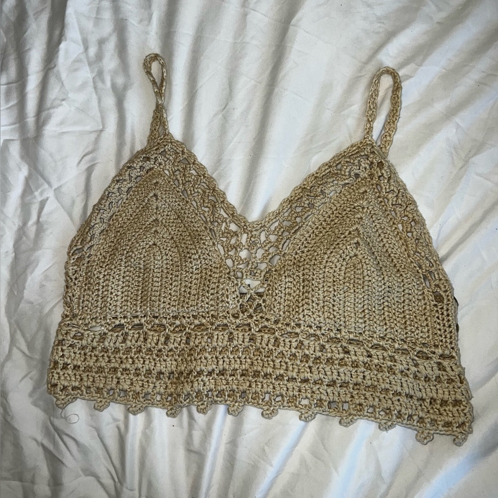 Macramé brown top